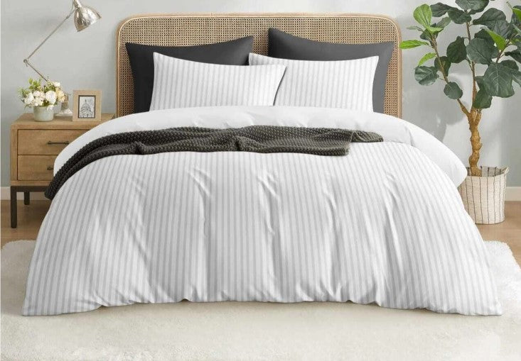 ELEGANZZE Cotton 90X100 King Size Flat 300 TC White Solid Striped 1 Bedsheet with 2 Pillow Covers