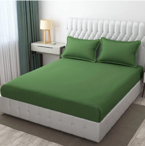 ELEGANZZE Cotton 90X100 Inches King Size Flat 300 TC Green Solid Striped 1 Bedsheet with 2 Pillow Covers